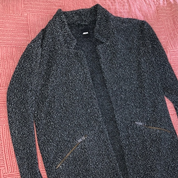 Women’s XS Ardene cozy long open sweater with pockets - Picture 3 of 14